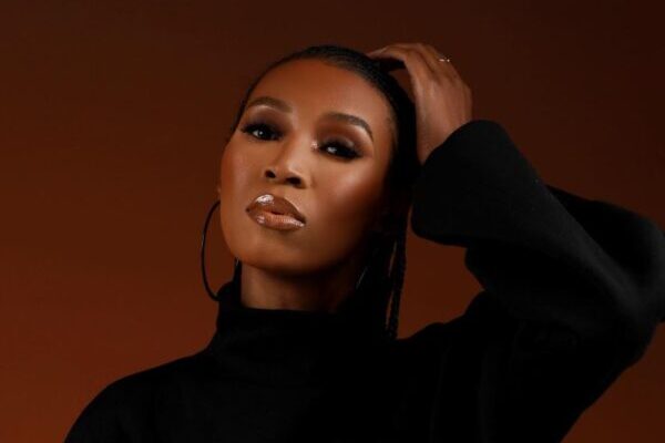 South African singer Yallunder dies at 31
