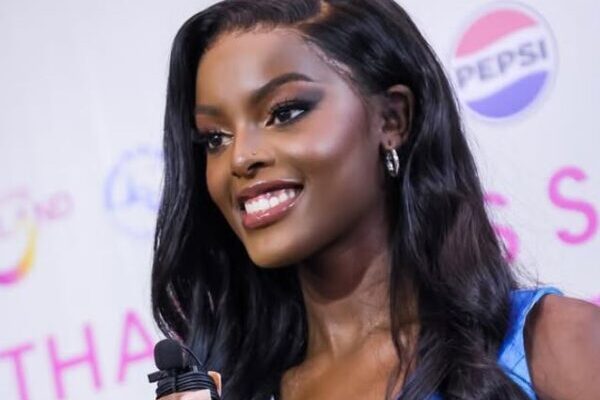 Chidinma Adetshina shines in Thailand with other queens (Photos)