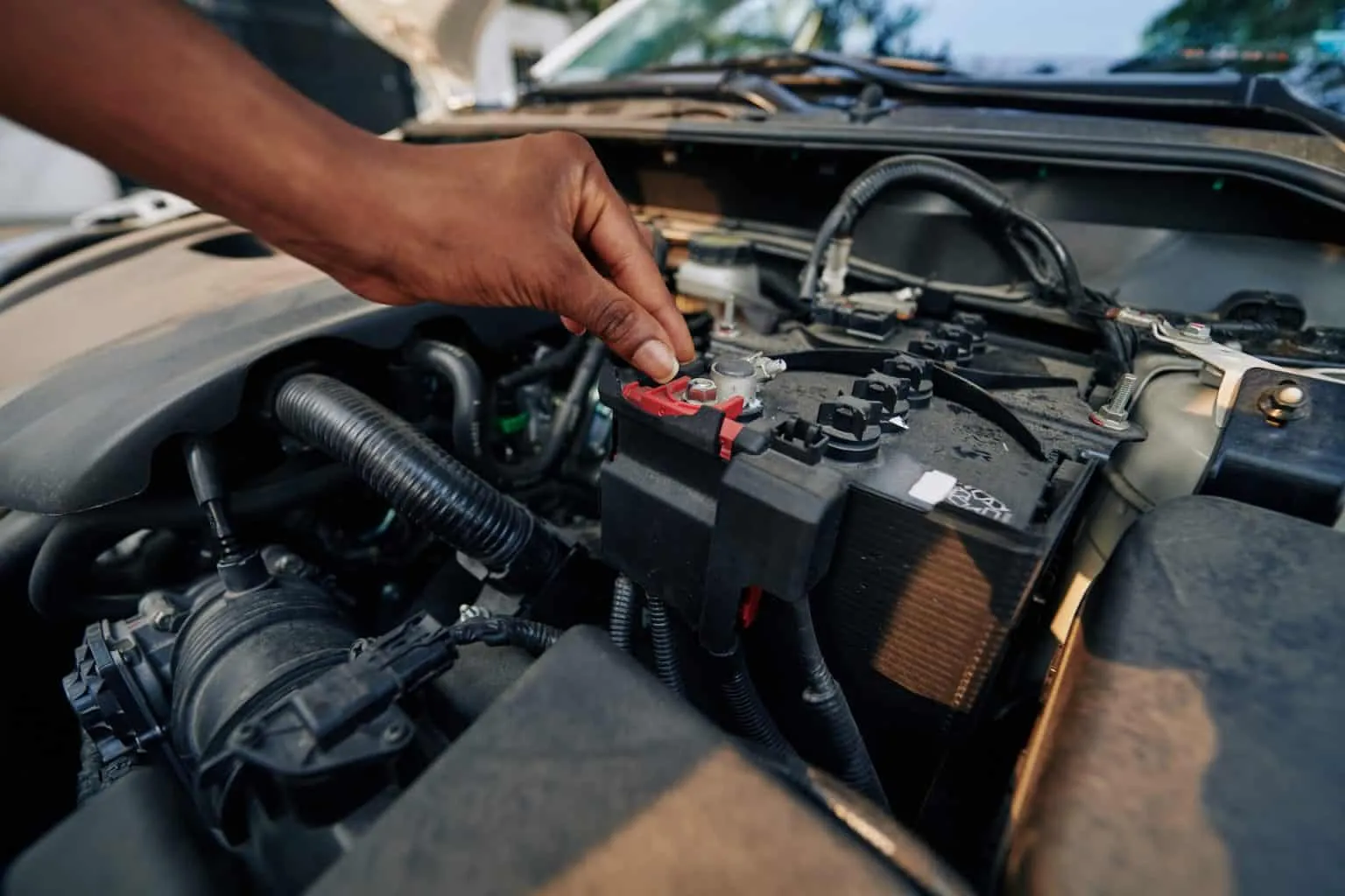 8279e0b8 Female Mechanic 1536×1024.jpeg.webp.webp